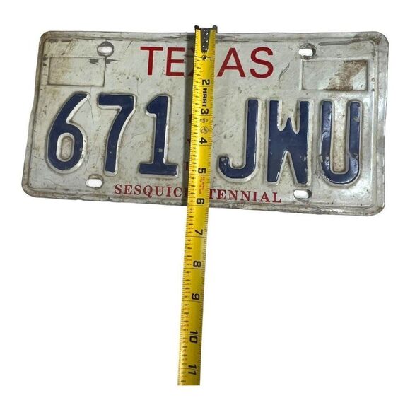 Vintage Texas Sesquicentennial License Plate/Tag 1836-1987 671 JWU Man Cave Barn - Picture 4 of 4